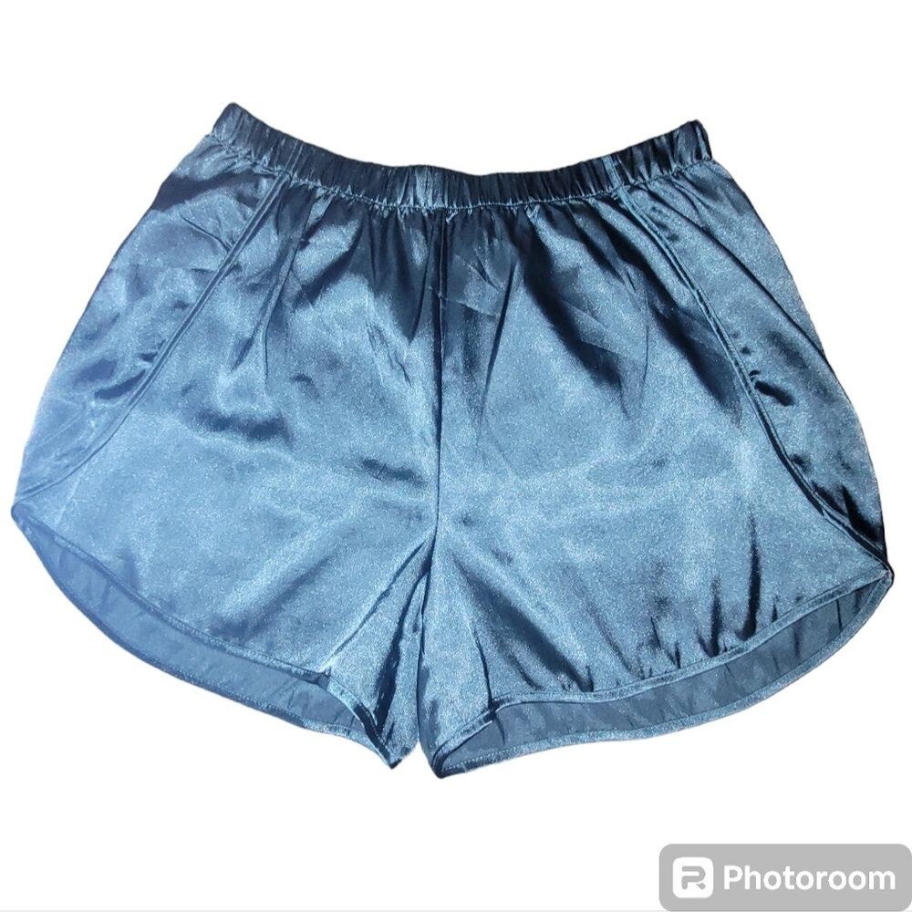 * Ekouaer sleep shorts medium silky pajama green